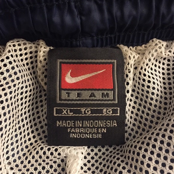 SOLD! NIKE  Navy Blue/White Mens XL Wind Pants - Picture 4 of 8